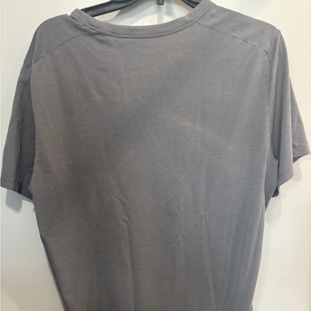 Men’s Lulu Organic Cotton Classic Gray Crewneck T-Shirt